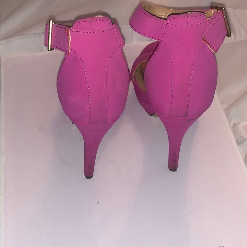Pink platform heels - Picture 2 of 7